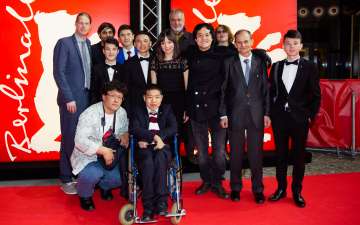 18_Cast and Crew on the red carpet!.jpg
